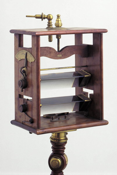 Coppia di prismi intelaiati (seconda metà sec XVIII)