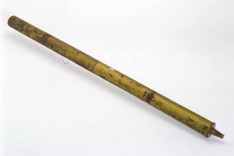 Telescopio, kepleriano, Torricelli, Evangelista;  (1647)1751 - 1800)